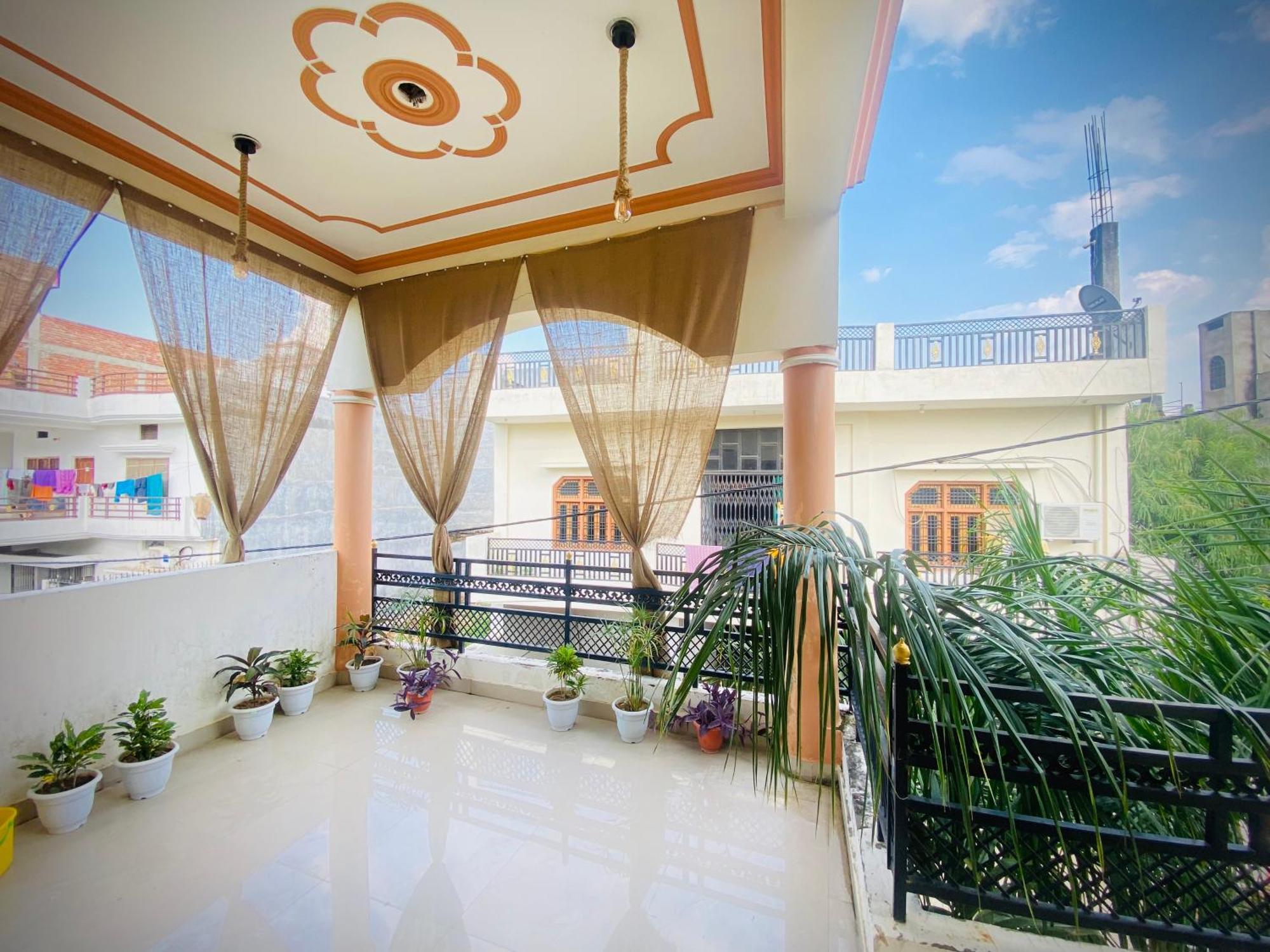 Rudra_HomeStay Varanasi Luaran gambar
